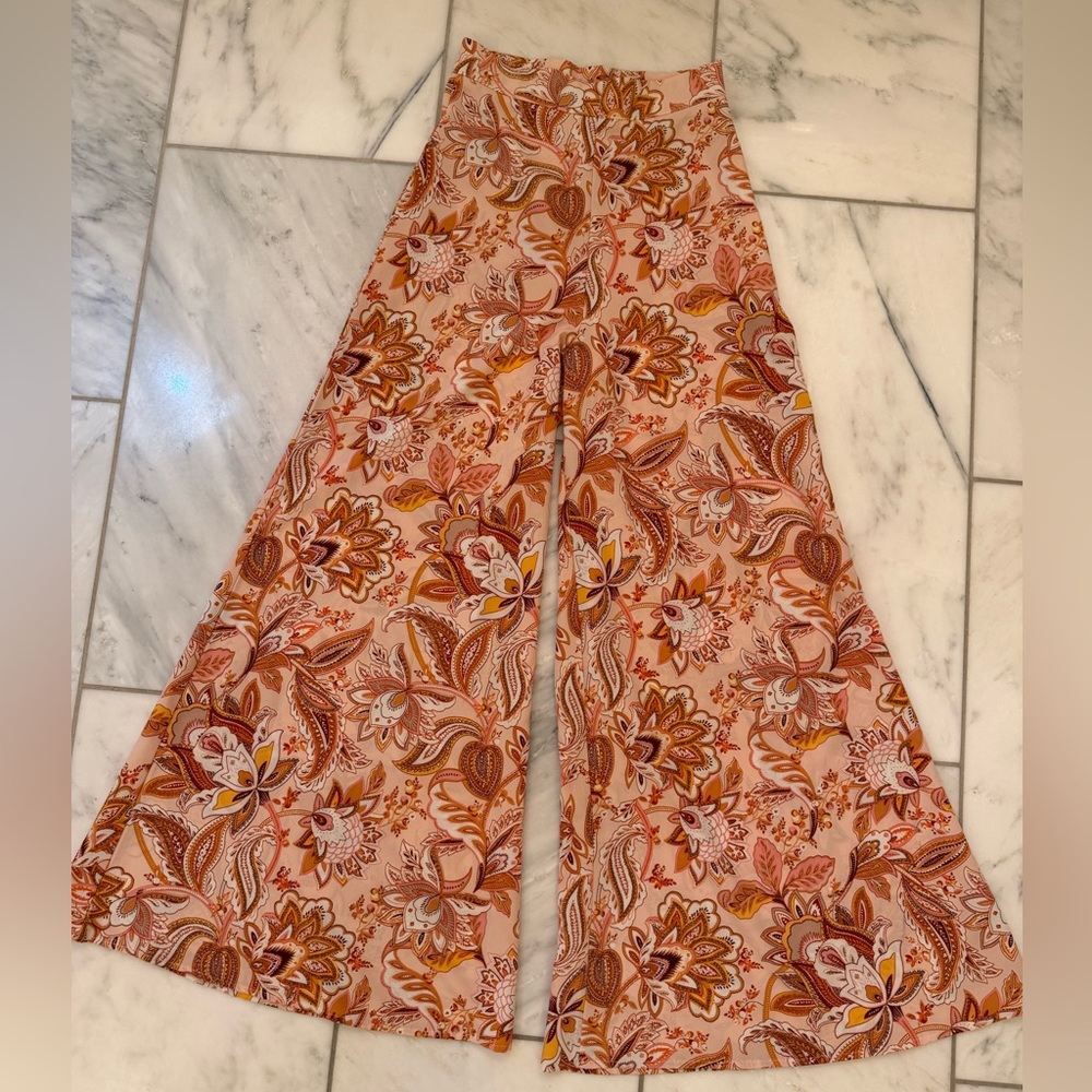 Floral bell bottoms!